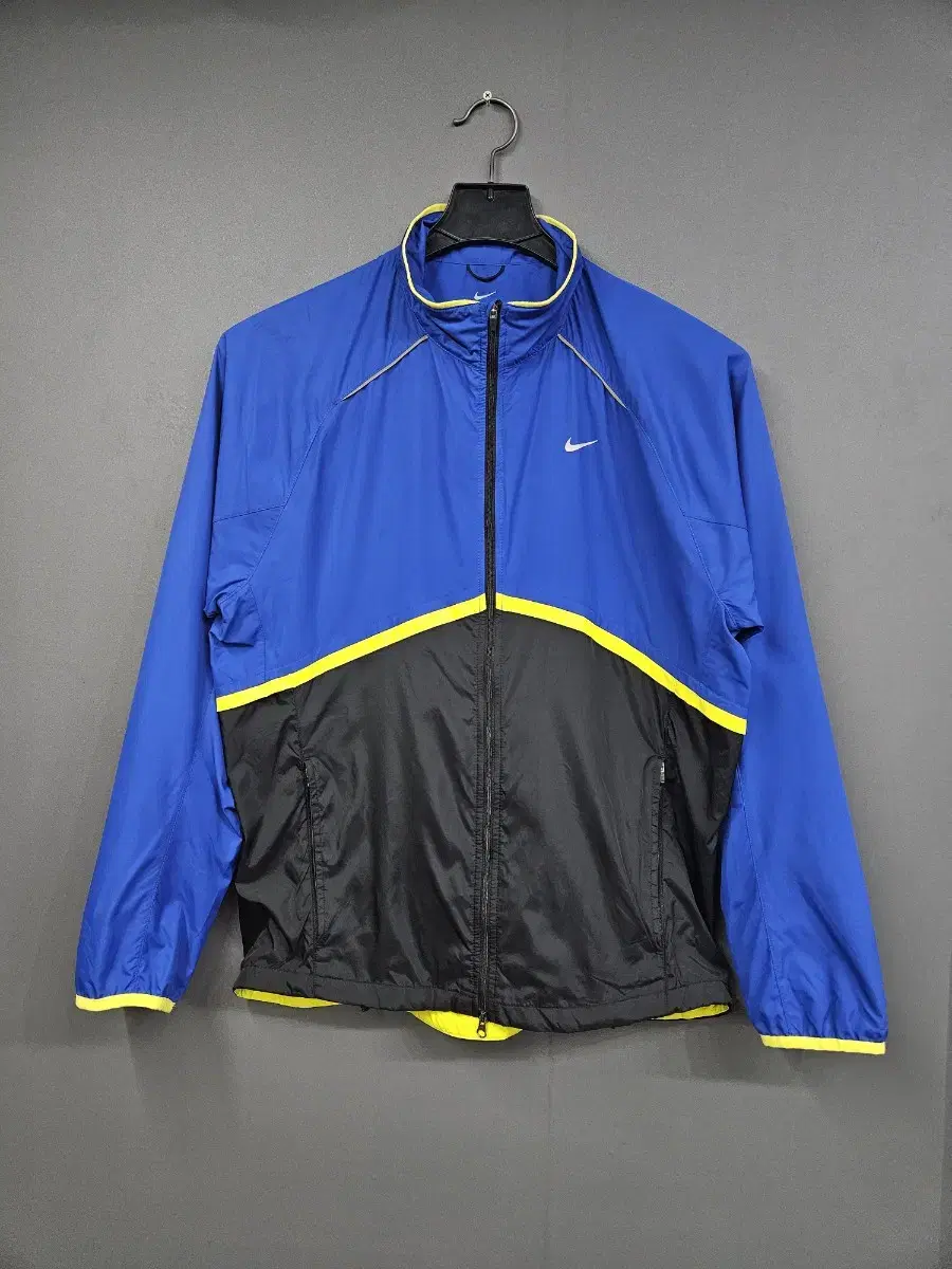 Nike Colorblocked Men's 100 Zip Jacket