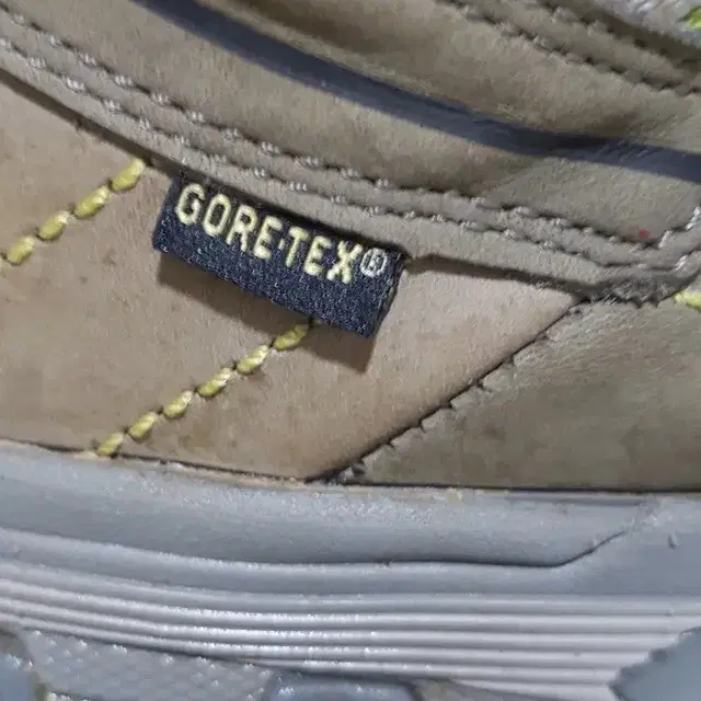 택포 270-275 S급 TREKSTA GORE-TEX 트레킹 중등산화!