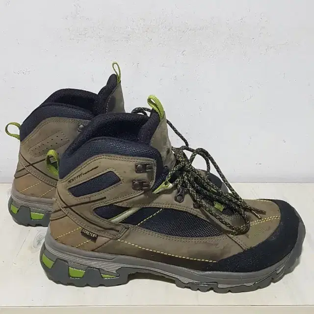 택포 270-275 S급 TREKSTA GORE-TEX 트레킹 중등산화!