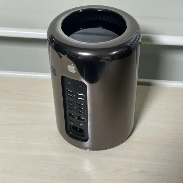 2013  애플 맥프로 48G 연탄맥 mac pro