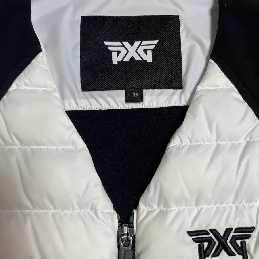 PXG 경량 패딩 베스트