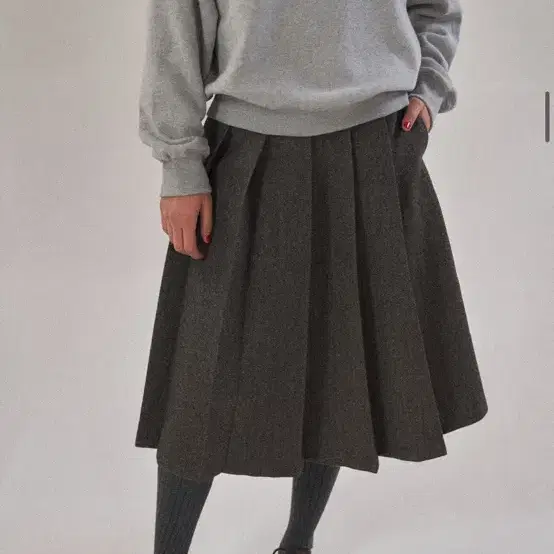 스무드무드 Meg Wool Pleats Skirt Brown 스몰