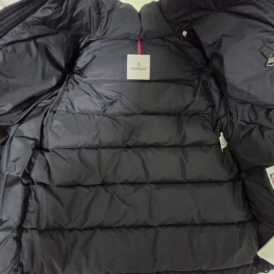 Moncler Mayaf Short Down Jacket Black 4