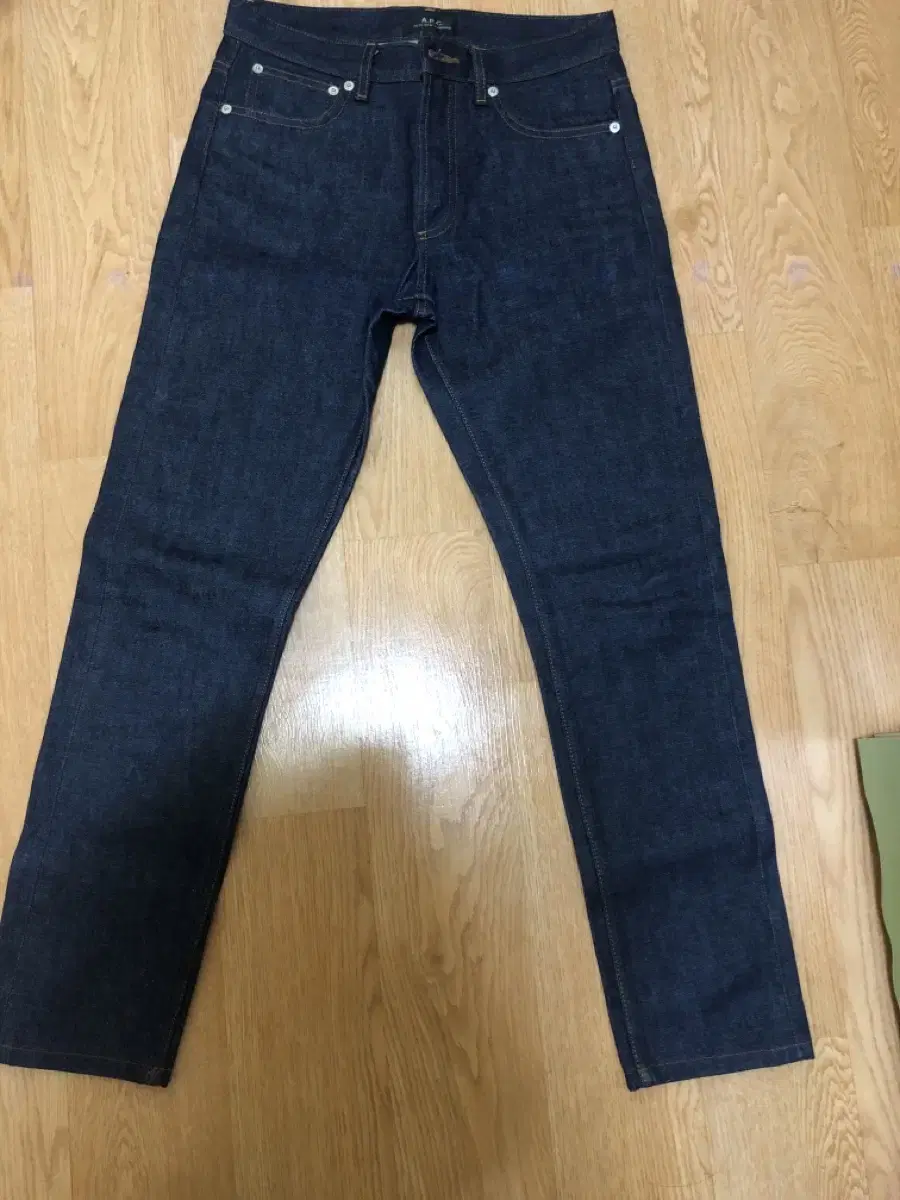 Aperçu Petite new Standard Selvedge Denim