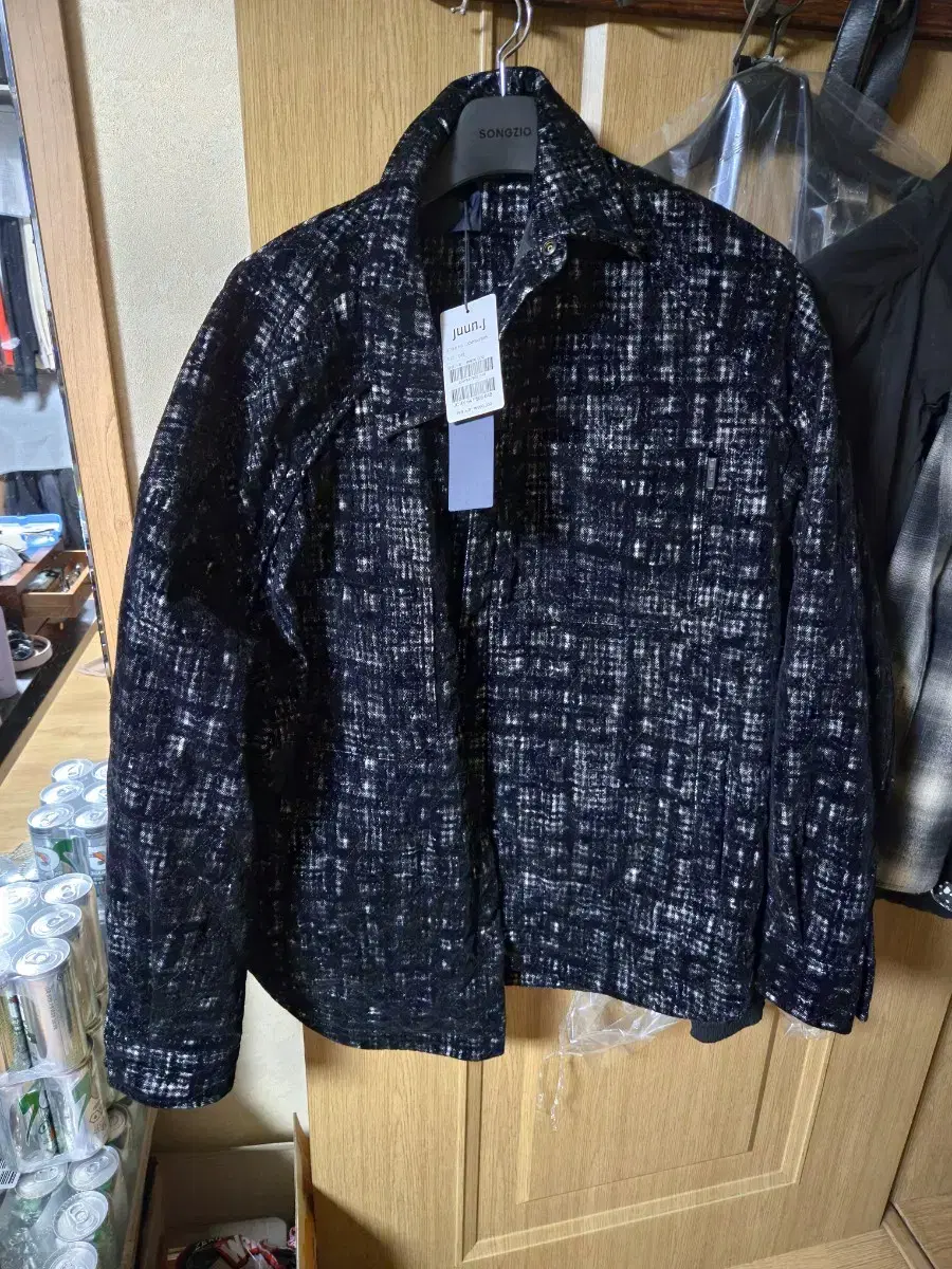 Junge 24FW tweed shirt 48 size for sale. Last Price