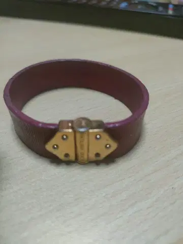 LOUISVUITTON 에피 팔찌, 뱅글, 에피 팔찌