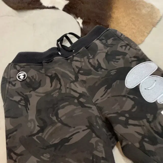 XL AAPE 트레이닝 팬츠/W471