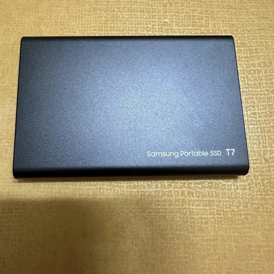 삼성 포터블 SSD T7 500GB 판매합니다.