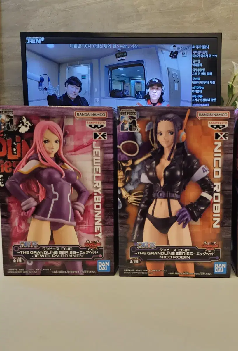 [unsealed bulk] ONEPIECE DXF Grandlines Robin,Boni,Uta,Chopa