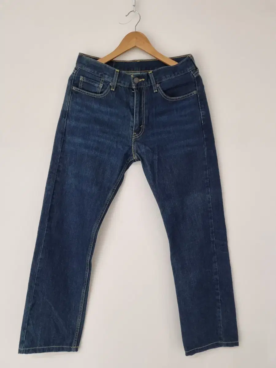 Levi's 505 Jin Blue (size 30-32)