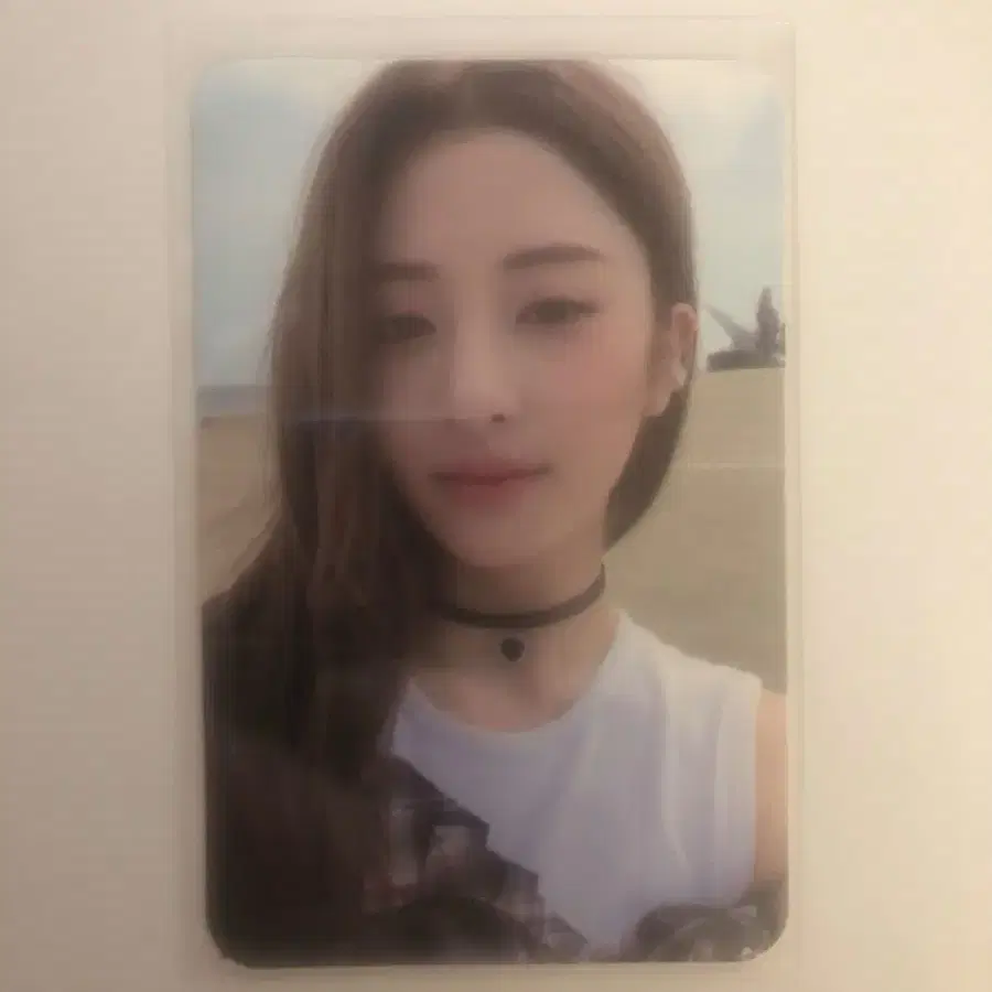 Yunjin ANTIFRAGILE Weverse Albums Ver