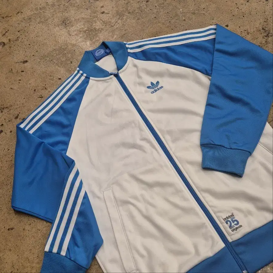 [ Genuine/95 ] Adidas Firebird Nigobear Tracktop Jersey