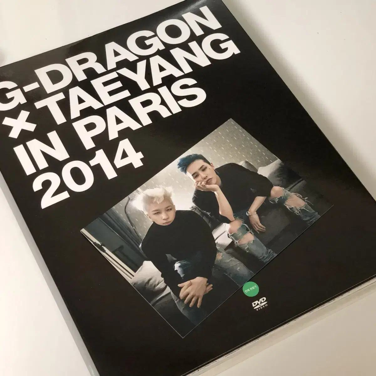 G-Dragon G-Dragon taeyang 2014 Parisian Paintings Limited Edition