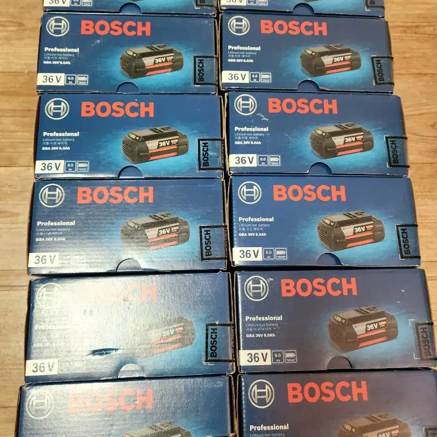 보쉬 BOSCH 36V  6.0 ah 리튬이온 배터리 미사용 팝니다