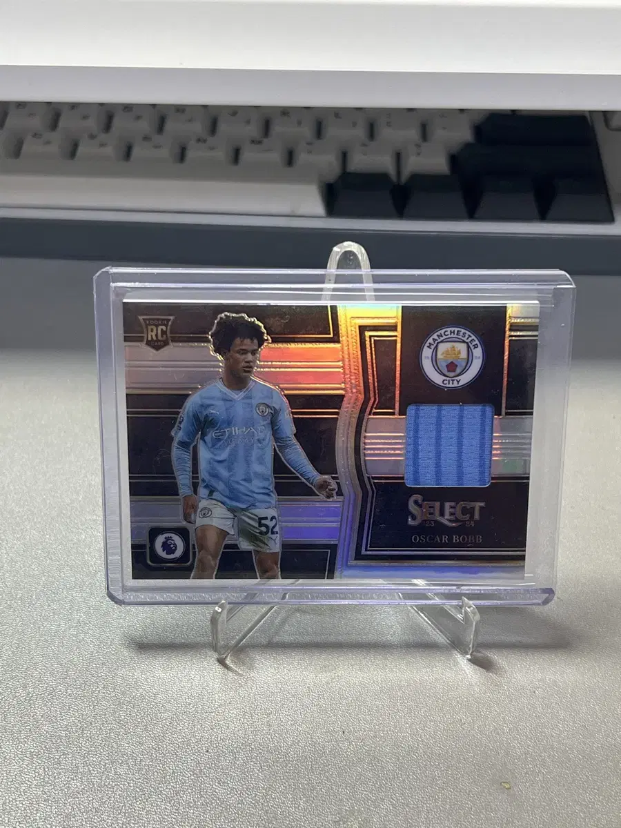 Sell Select Man City Singles