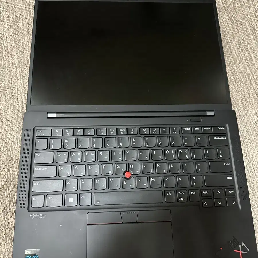 Lenovo Thinkpad X1 Carbon Gen9