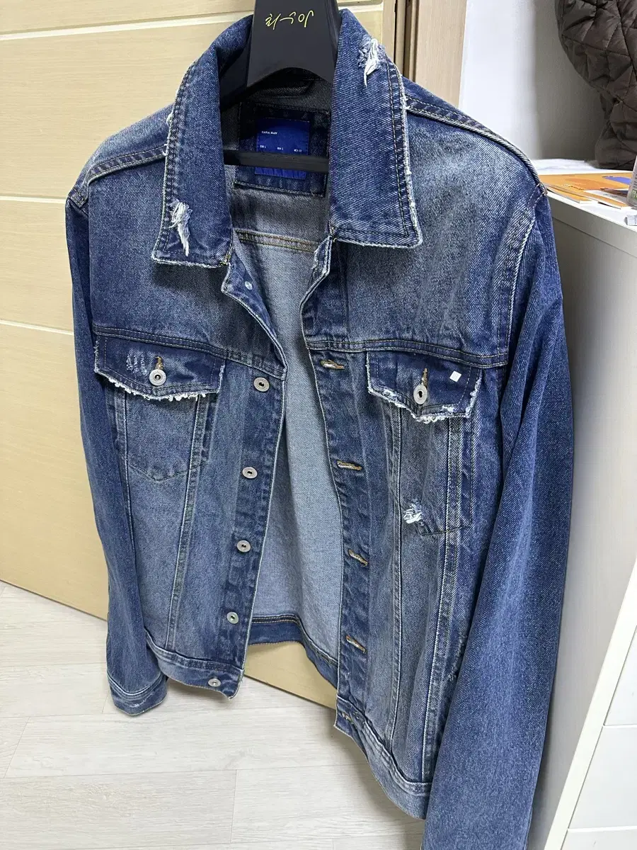 Zara x Levi's collaborative denim jacket