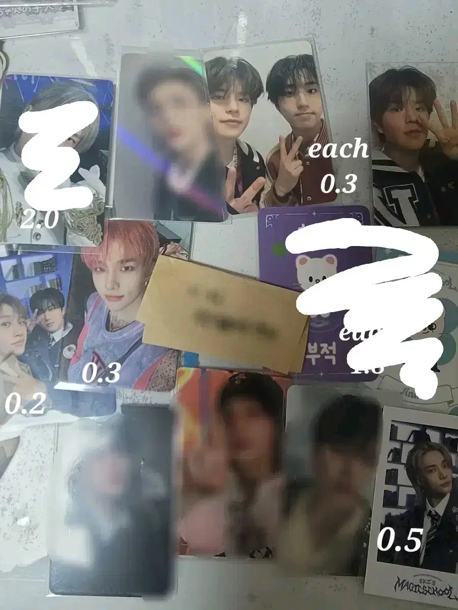 SKZ Busan Seoul pop up soundwave ld Magic School 4th pola photocard Amulet Hyunjin