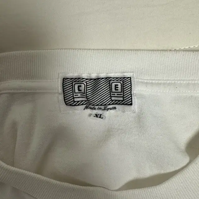 CAV EMPT 롱 슬리브 판매합니다