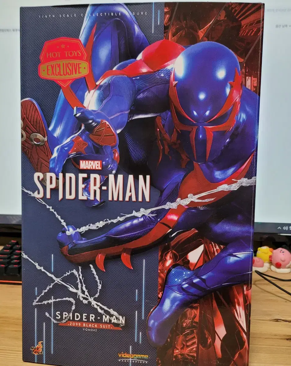 Hot Toys Spider-Man 2099 Black Suit Unsealed