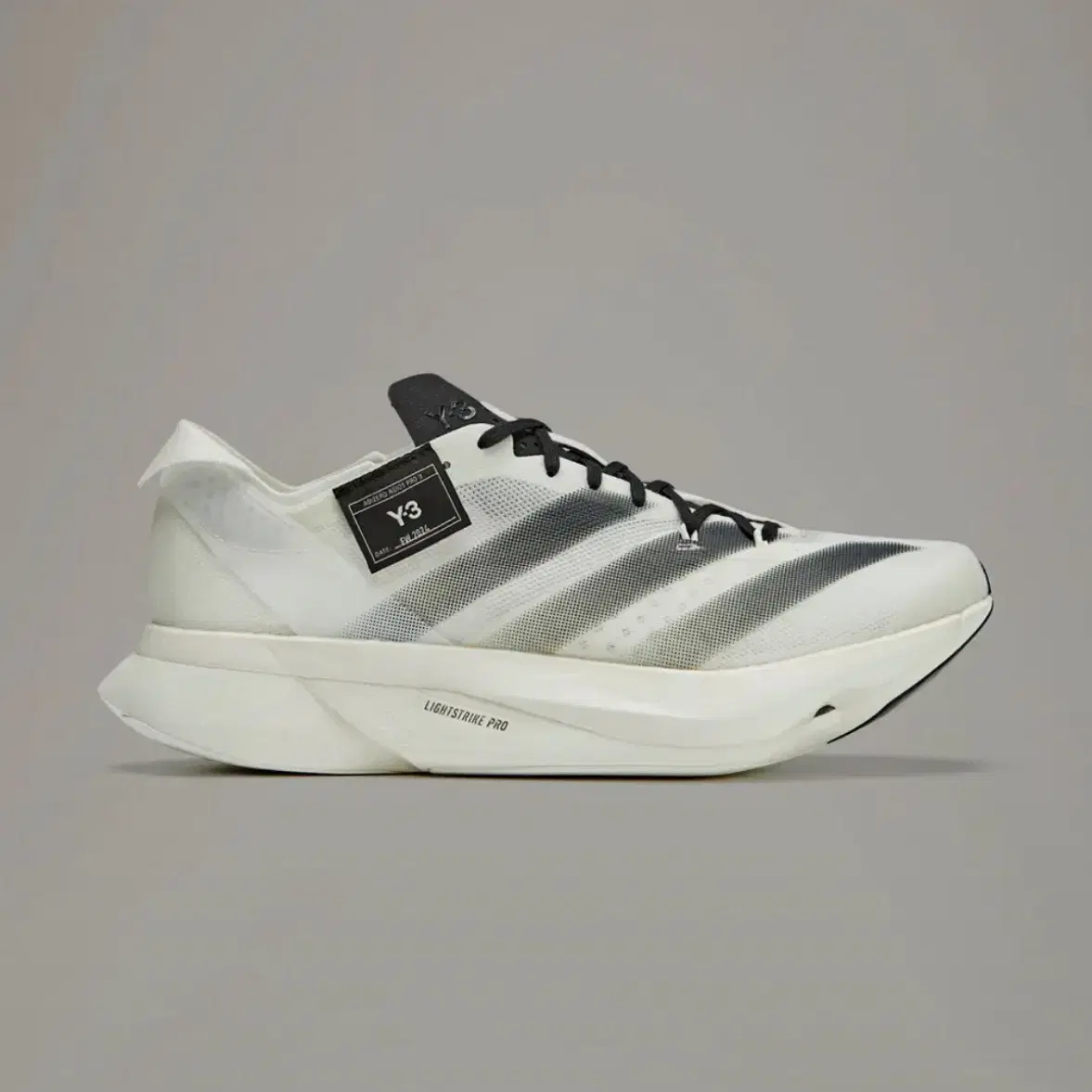 Y-3 아디오스 프로 3.0 - 화이트:블랙 / IH0866 260