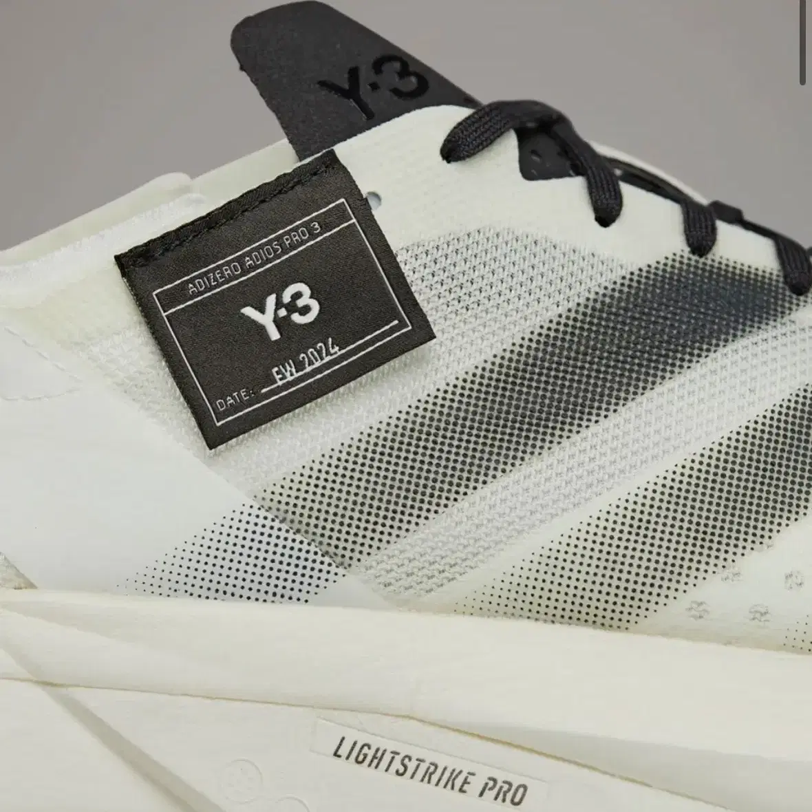 Y-3 아디오스 프로 3.0 - 화이트:블랙 / IH0866 260