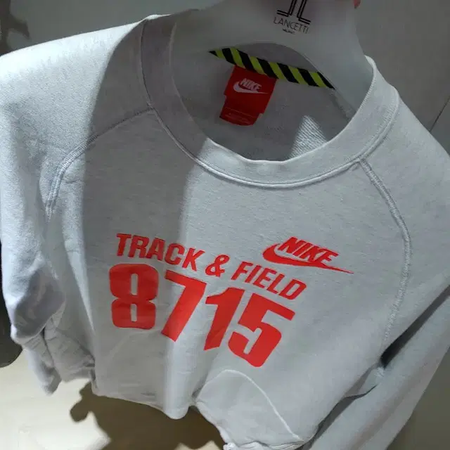 NIKE  TRACK /FIELD 희귀 긴팔100