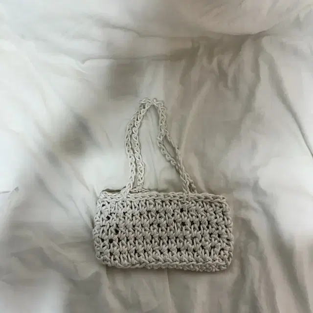 낫띵에브리띵_RECTANGLE BAG IN IVORY