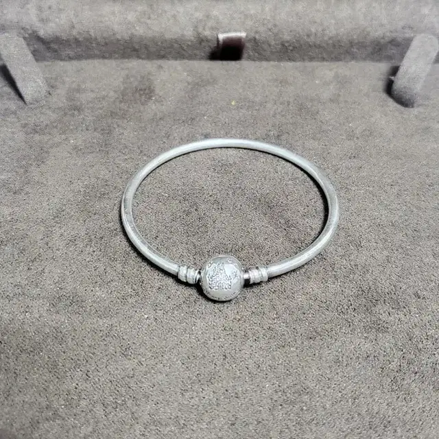 Pandora disney bangle 판도라 디즈니 뱅글 17 cm