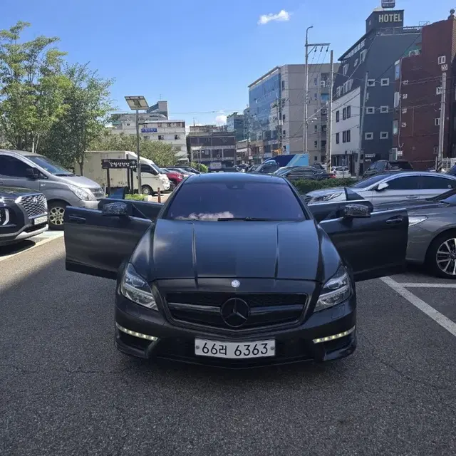 CLS63 AMG (W218) 차량