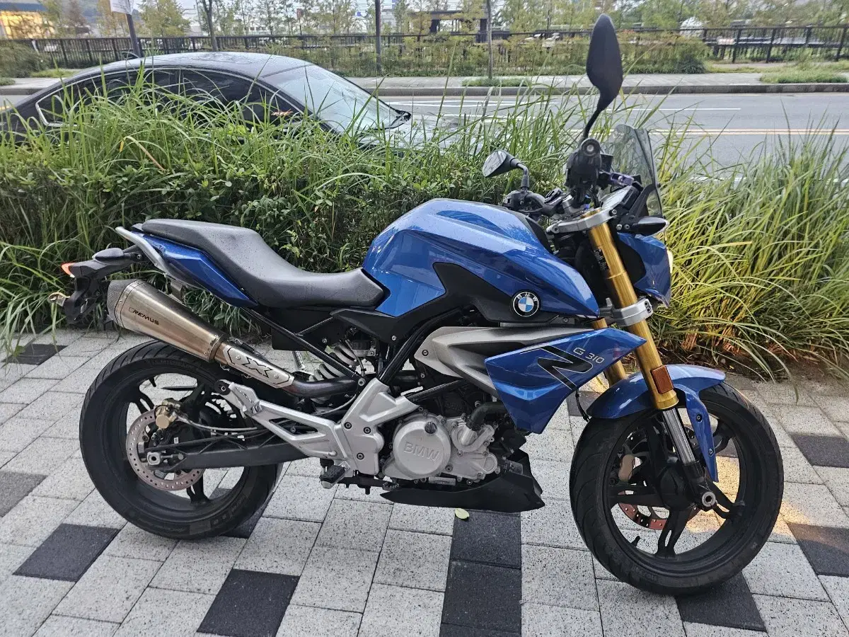 bmw g310r