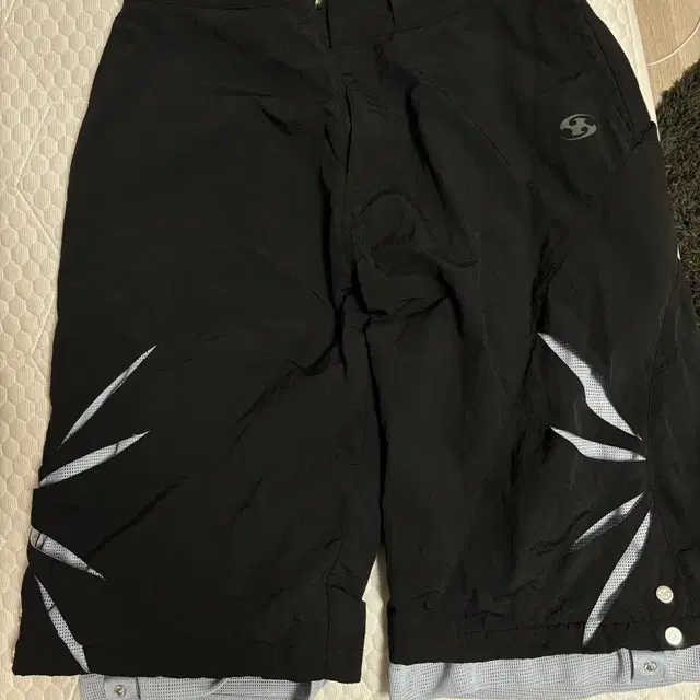 산산기어 반바지 CUT OFF MESH SHORTS 2사이즈