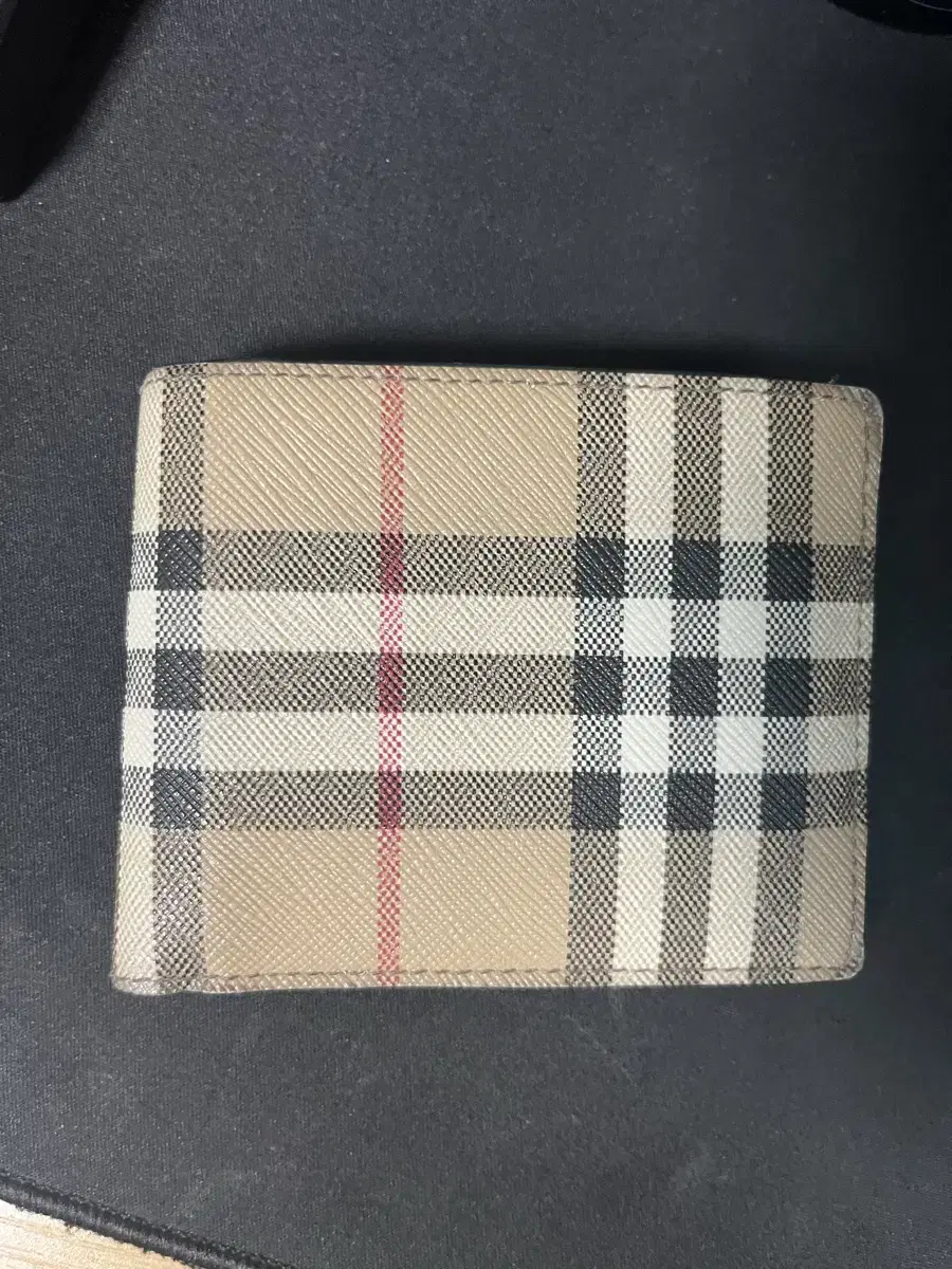 Burberry vahn-geup-a