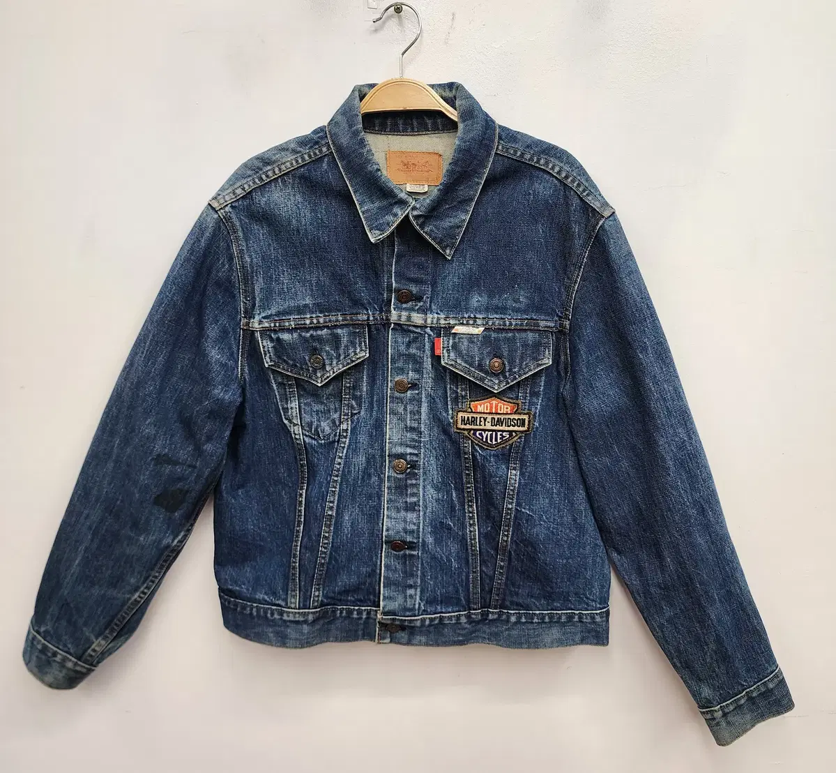 Levi's Men's Jeans Jacket (size 100)