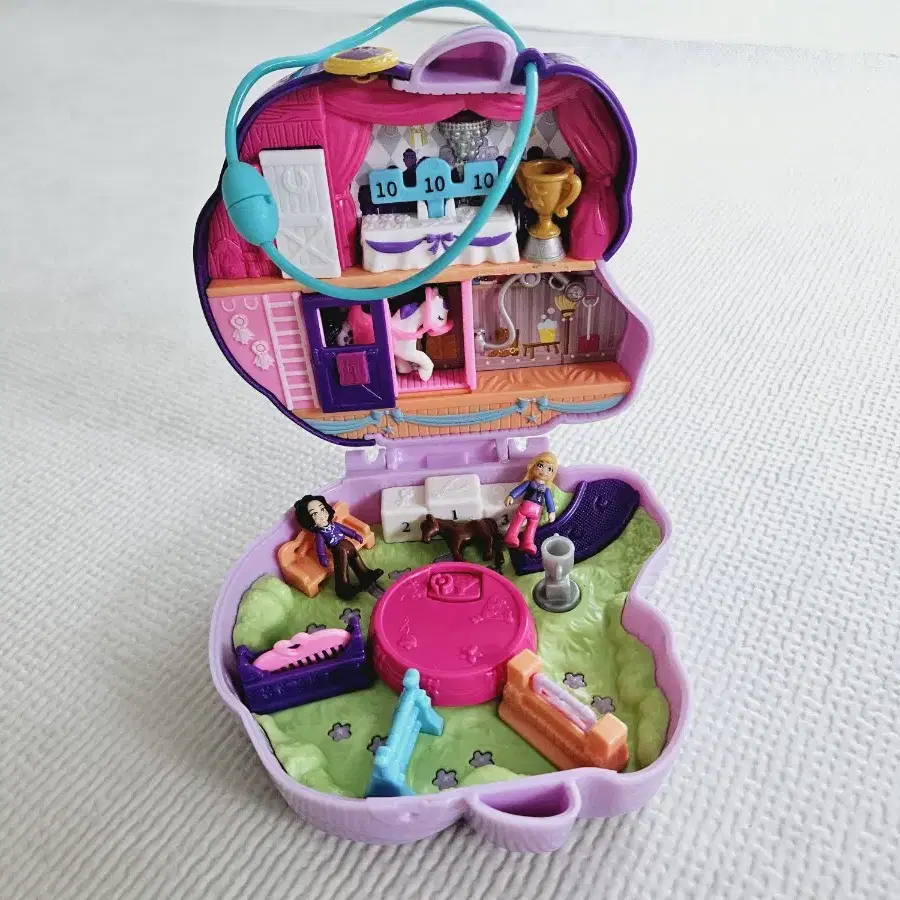 Polly Pocket 폴리포켓 인형&놀이세트 컴팩트