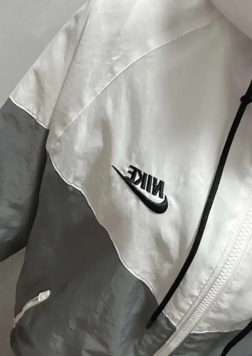 Nike Windrunner Windbreaker S Unisex