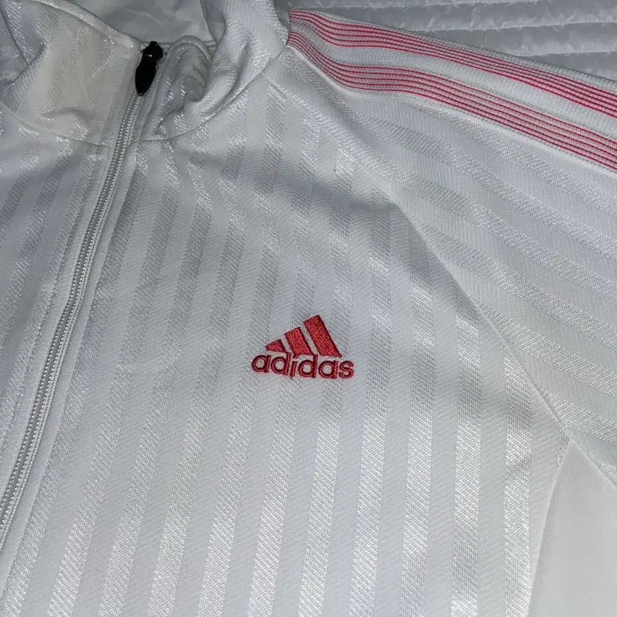 Adidas 아디다스 희귀 흰핑 흰초 핑초 홀로그램 져지 집업스포티y2k