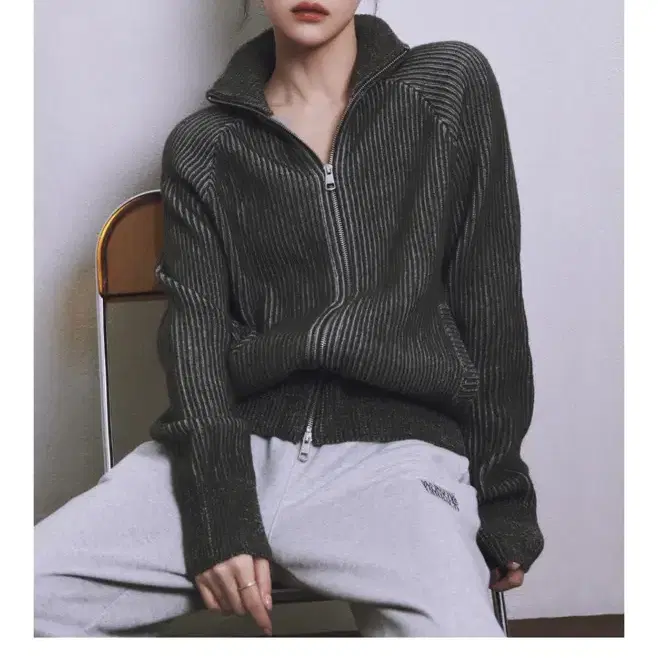 마리떼 가디건 COLORED RIBBED ZIPUP CARDIGAN