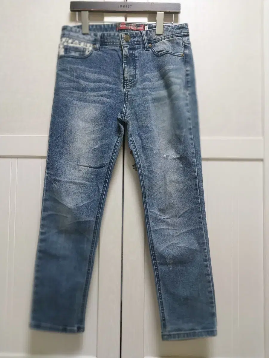 Thousand Island Jeans Collection (size 55)