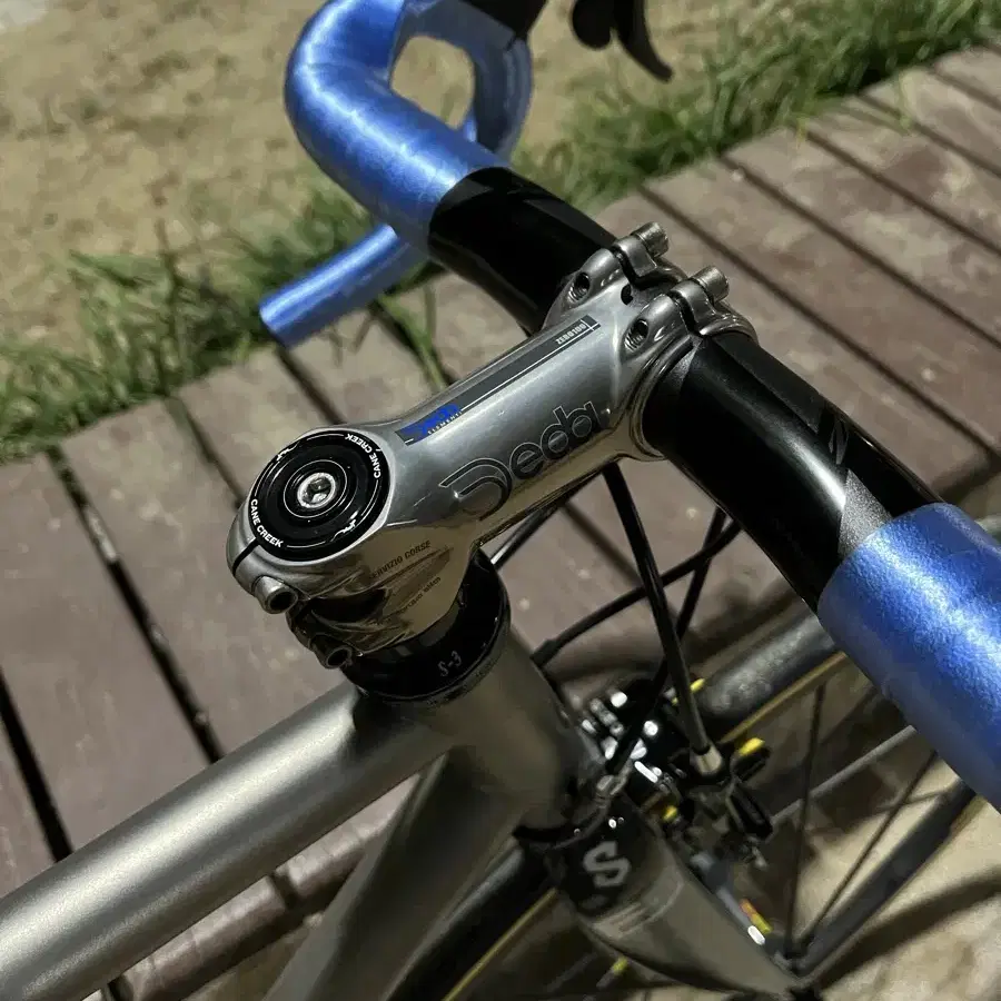 Serotta Legend Ti 데몽타블