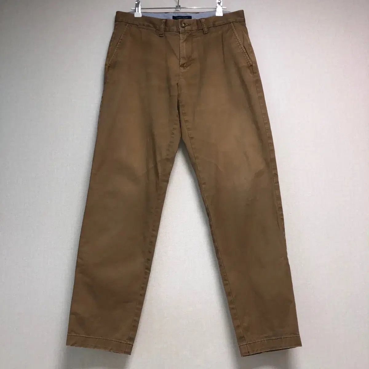 Tommy Hilfiger Brown chino pants (w30)