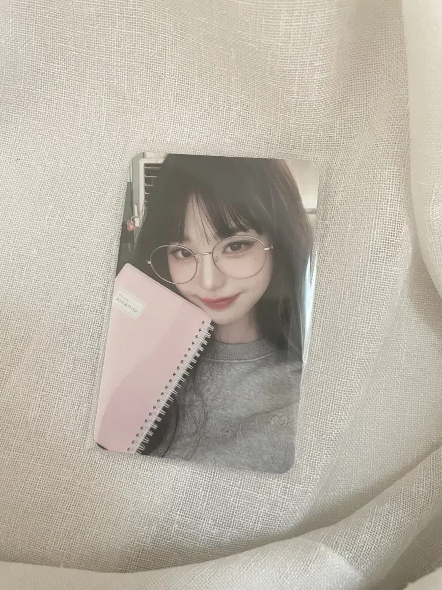 Ive jang wonyoung Library photocard ( Poma Choeger )