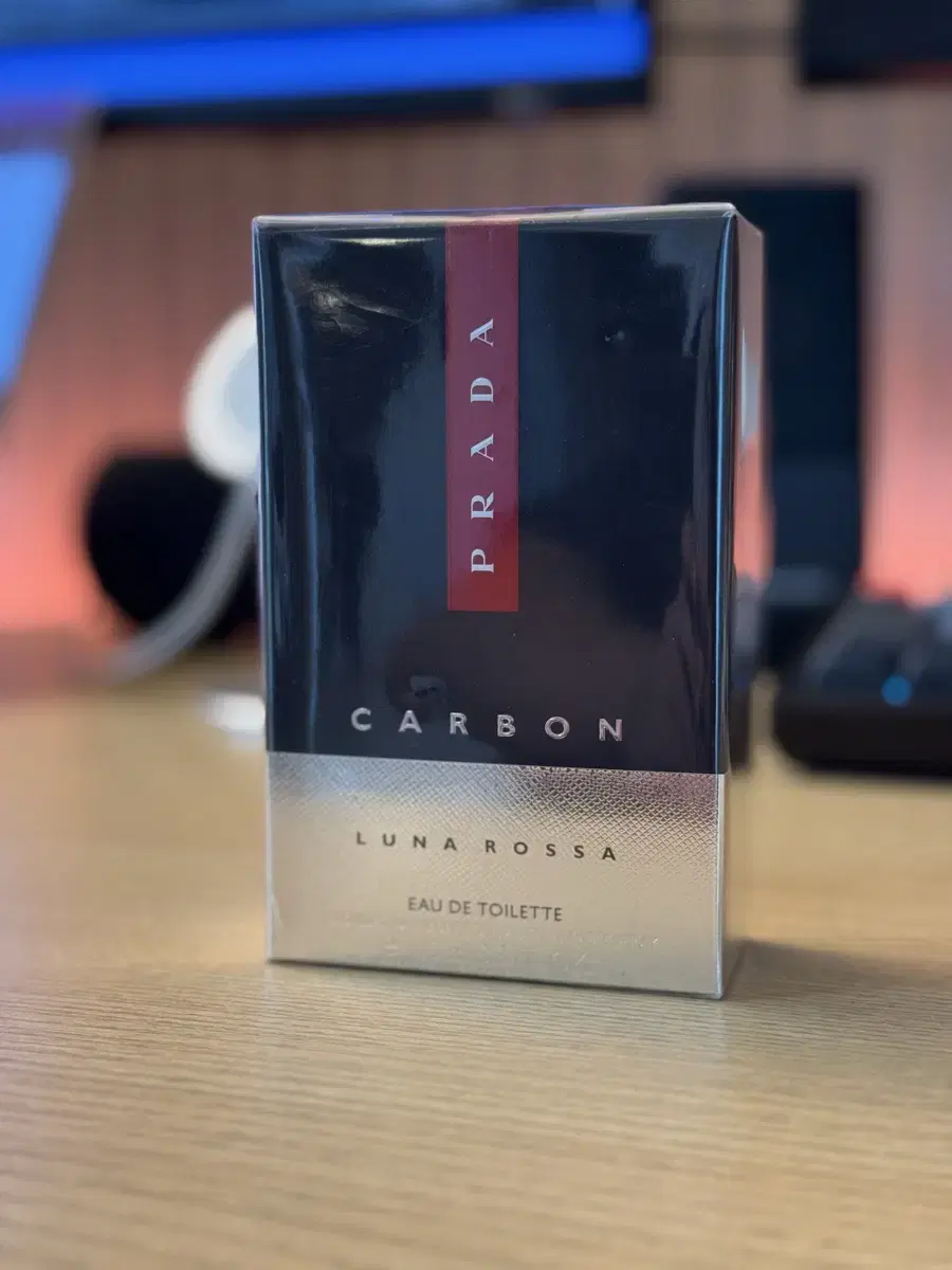 프라다 향수 미개봉 (Luna Rossa Carbon EDT 100ml)