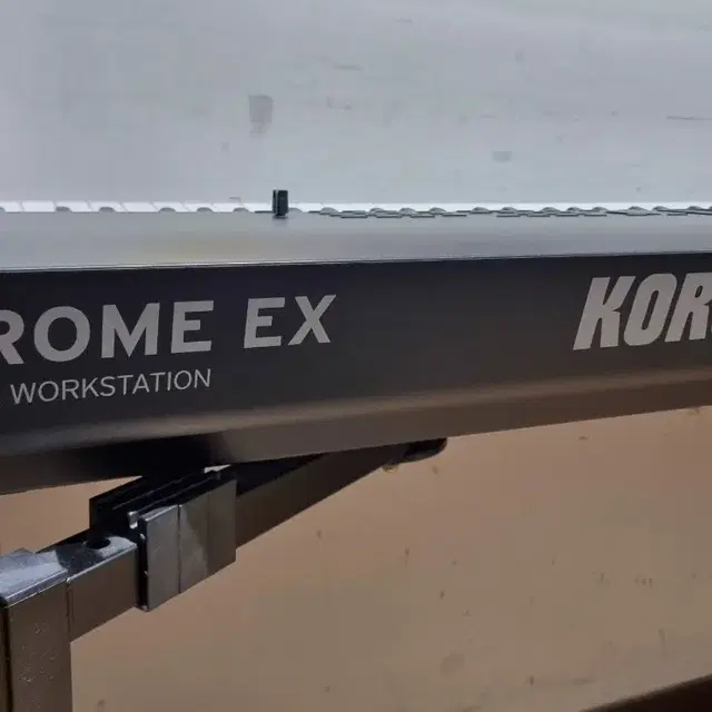 신디사이저 KORG KROME EX 88건반