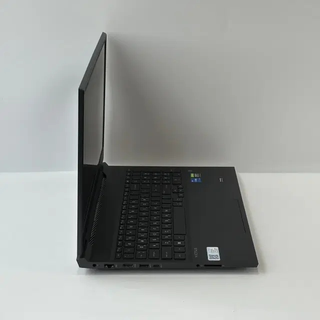 HP 빅터스 16-d1206TX RTX 3060 512G 게이밍 노트북