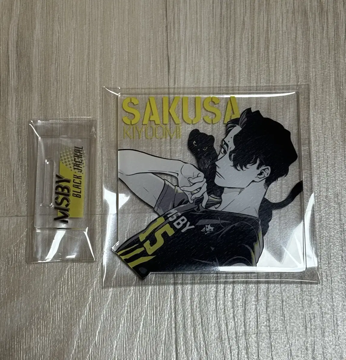 Haikyuu-sama yu sakusa acrylic unofficial goods