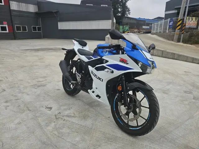 스즈끼 GSXR125  18년식 2만키로 275만원 올카차량 무사고