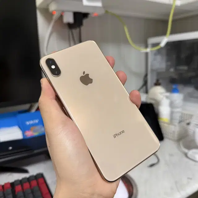 아이폰Xs max 64 골드