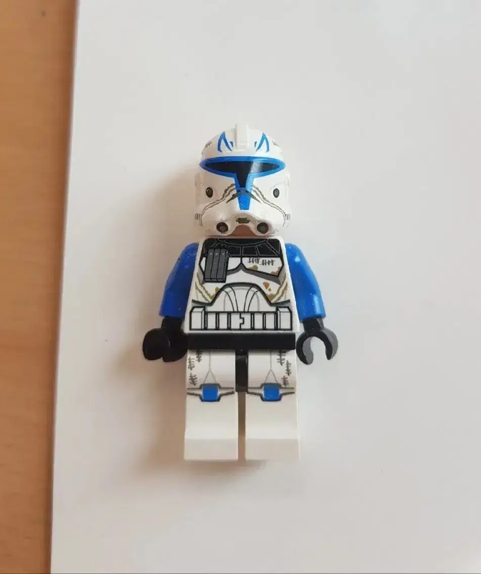 Lego star wars 75012 Captain lex p2 for sale!