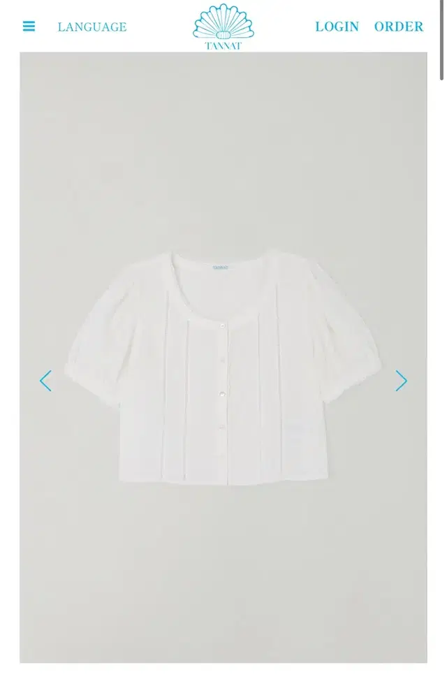 타낫 Scoop neck crop blouse